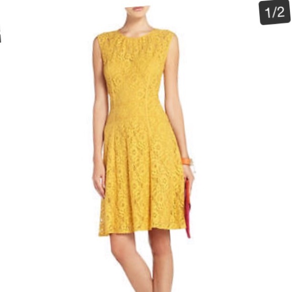 BCBG Maxazria knee length lace golden CHLOÉ dress - Picture 1 of 5
